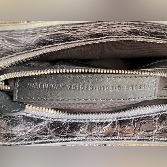 BALENCIAGA Small Cagole Metallic Leather Top Handle Bag - Picture 13 of 14